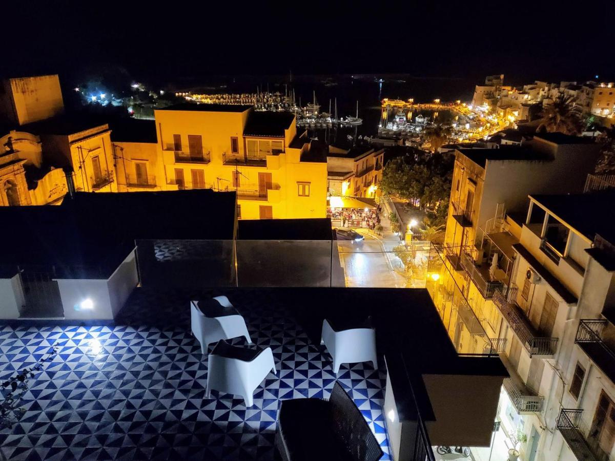 Апартаменты Palazzo Del Golfo Кастелламмаре-дель-Голфо Экстерьер фото