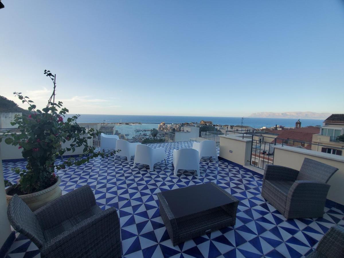 Апартаменты Palazzo Del Golfo Кастелламмаре-дель-Голфо Экстерьер фото