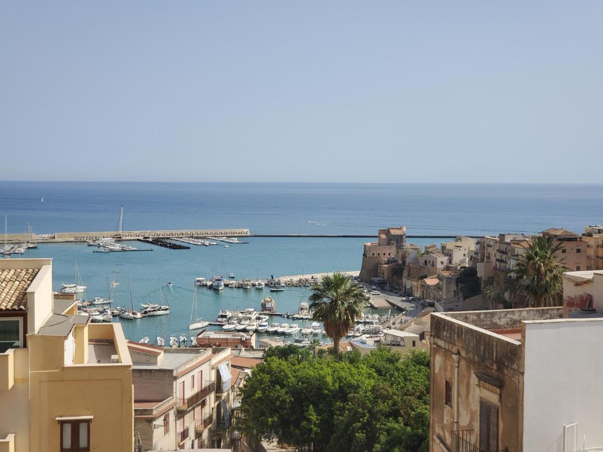 Апартаменты Palazzo Del Golfo Кастелламмаре-дель-Голфо Экстерьер фото